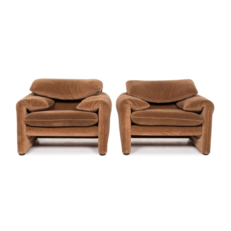 Cassina Maralunga ensemble de fauteuils en tissu marron fonction #12716