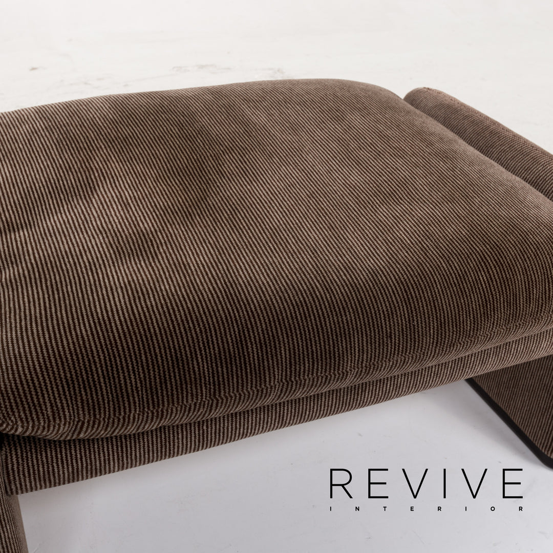 Cassina Maralunga ensemble canapé en tissu marron 1x deux places 1x fonction tabouret #13492