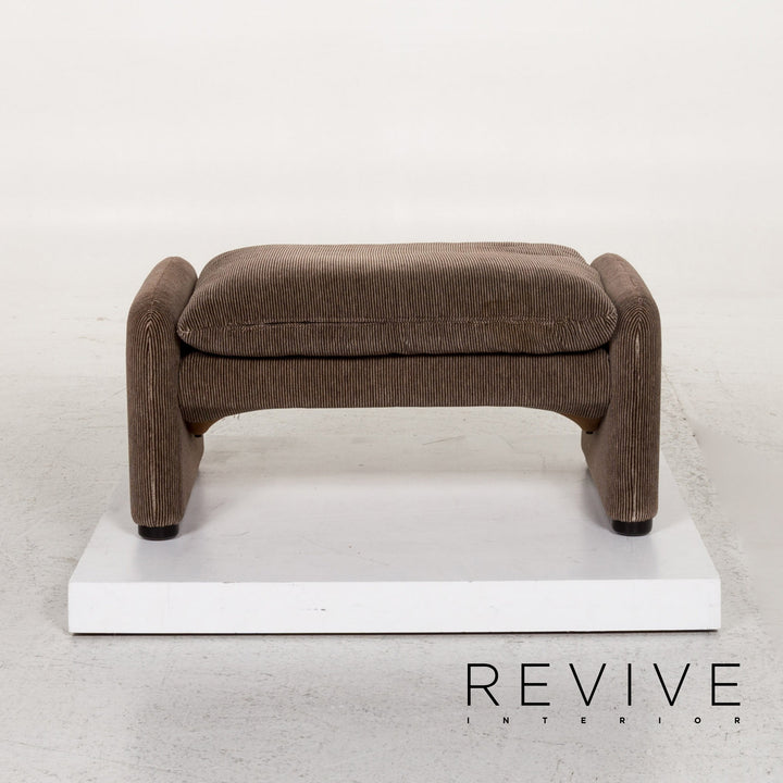 Cassina Maralunga ensemble canapé en tissu marron 1x deux places 1x fonction tabouret #13492
