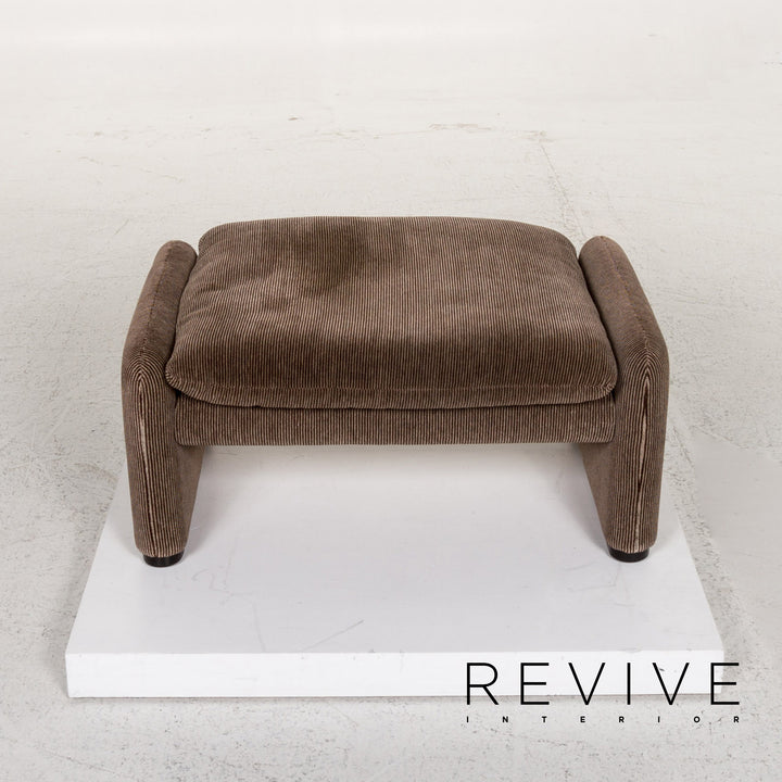 Cassina Maralunga ensemble canapé en tissu marron 1x deux places 1x fonction tabouret #13492