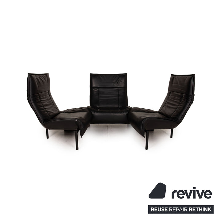 Cassina Porch Leather Sofa Black Three seater couch feature