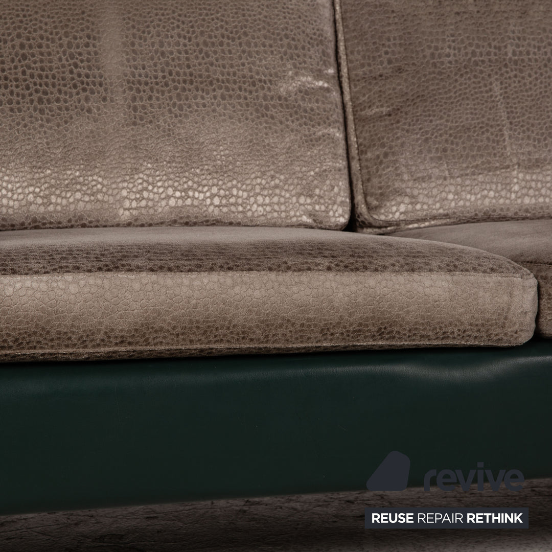 Cor Conseta Sofa Stoff Grün Grau Dreisitzer Couch