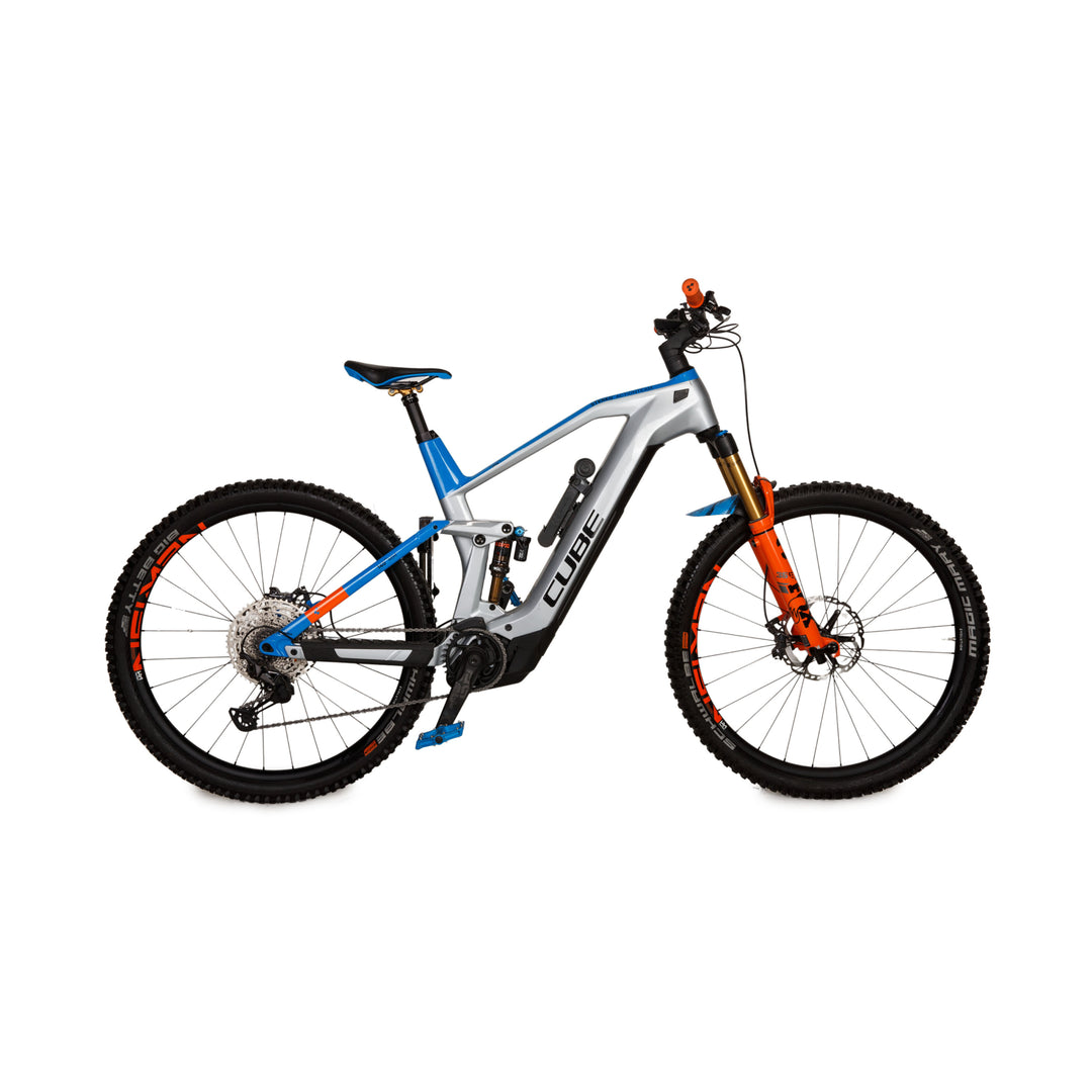 weißes cube fahrrad CUBE E-Mountainbike Stereo Hybrid 140 HPC Actionteam 625 Kiox Actionteam 2021 Weiß Aluminium - 2. Hand