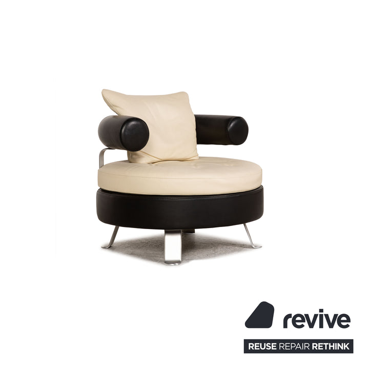 Ensemble canapé en cuir Formenti crème trois places fauteuil deux places tabouret