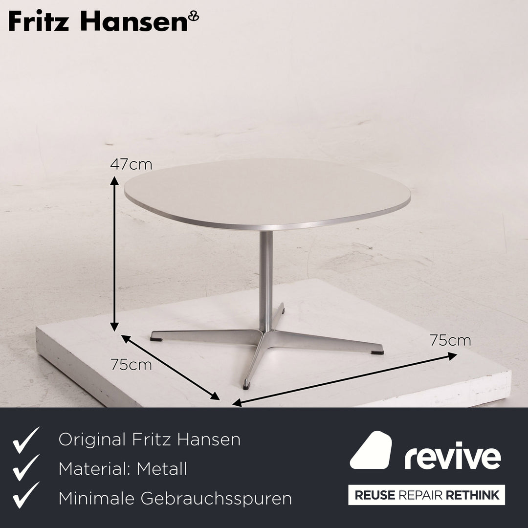 Fritz Hansen Superellipse Metall Couchtisch Weiß Beistelltisch #15517