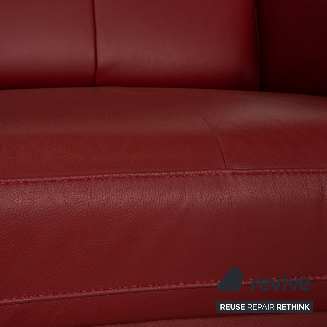 Lederland Puerto leather two-seater red sofa couch electric, function