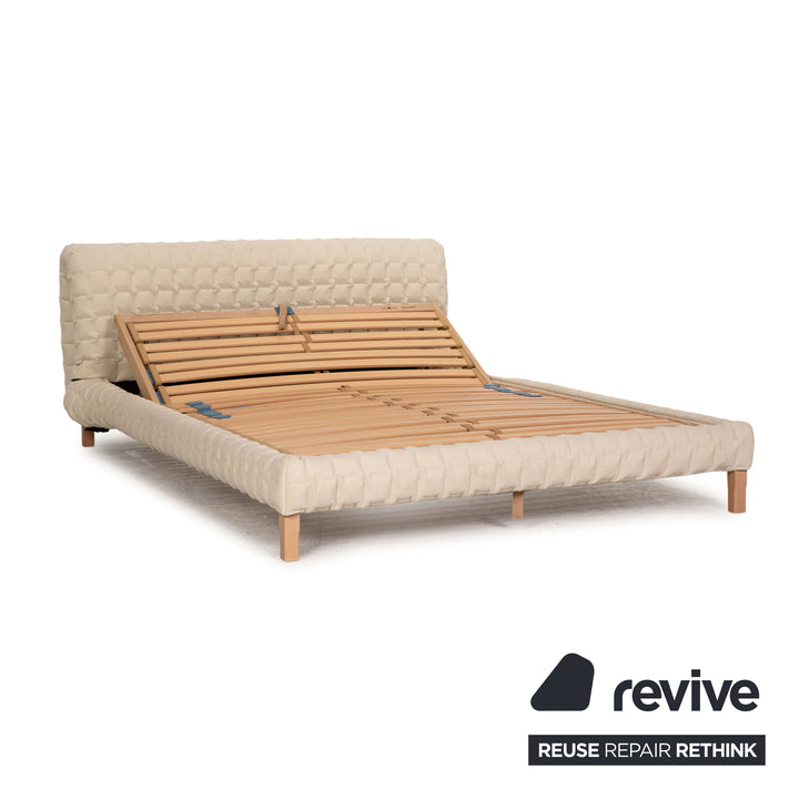 ligne roset Ruché Stoff Bett Creme Doppelbett