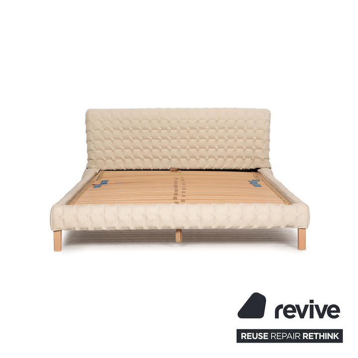 ligne roset Ruché Stoff Bett Creme Doppelbett
