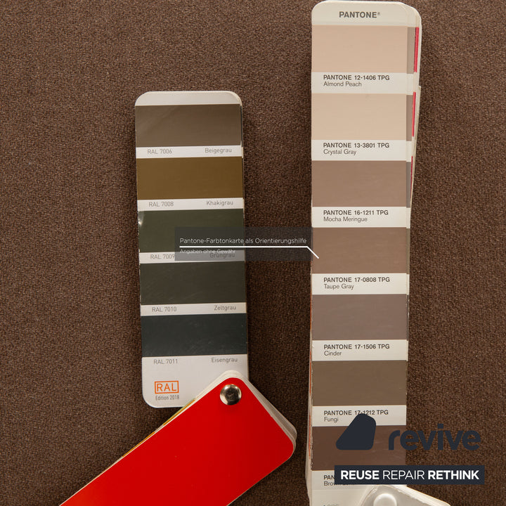 ligne roset Stoff Hocker Braun