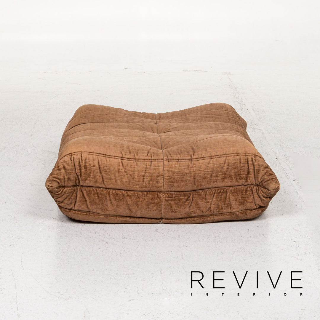 ligne roset Togo Stoff Sofa Garnitur Braun 1x Dreisitzer 1x Hocker #13453