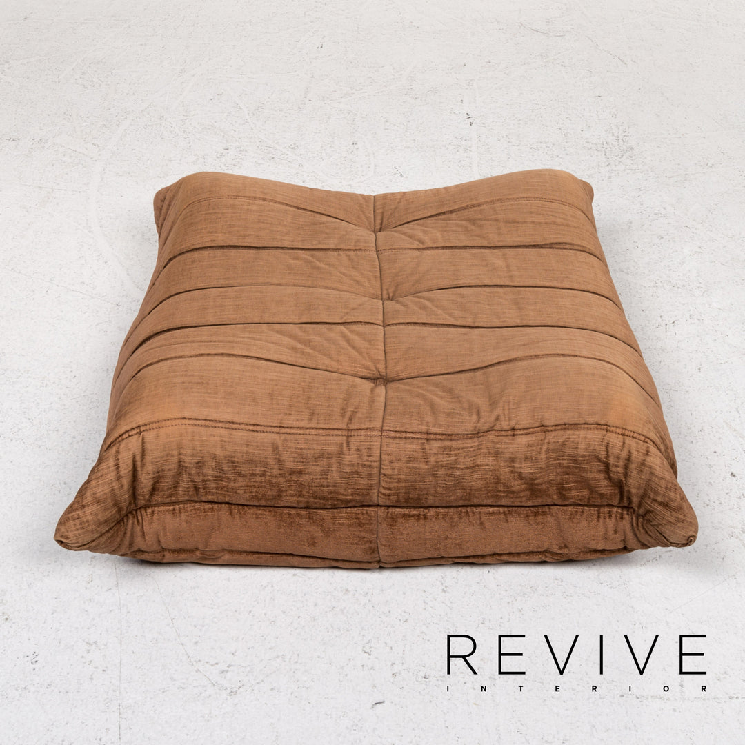 ligne roset Togo Stoff Sofa Garnitur Braun 1x Dreisitzer 1x Hocker #13453