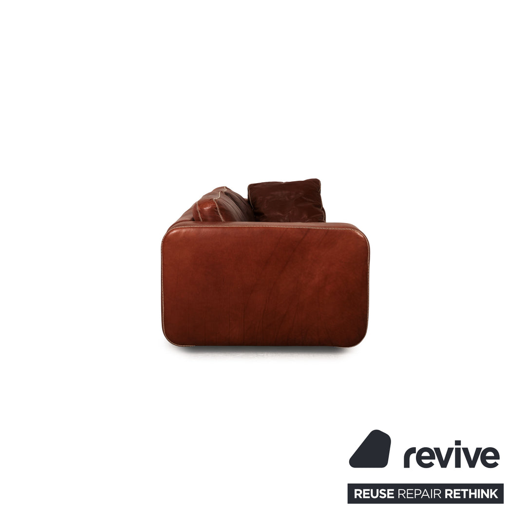 Canapé trois places en cuir marron Machalke Valentino