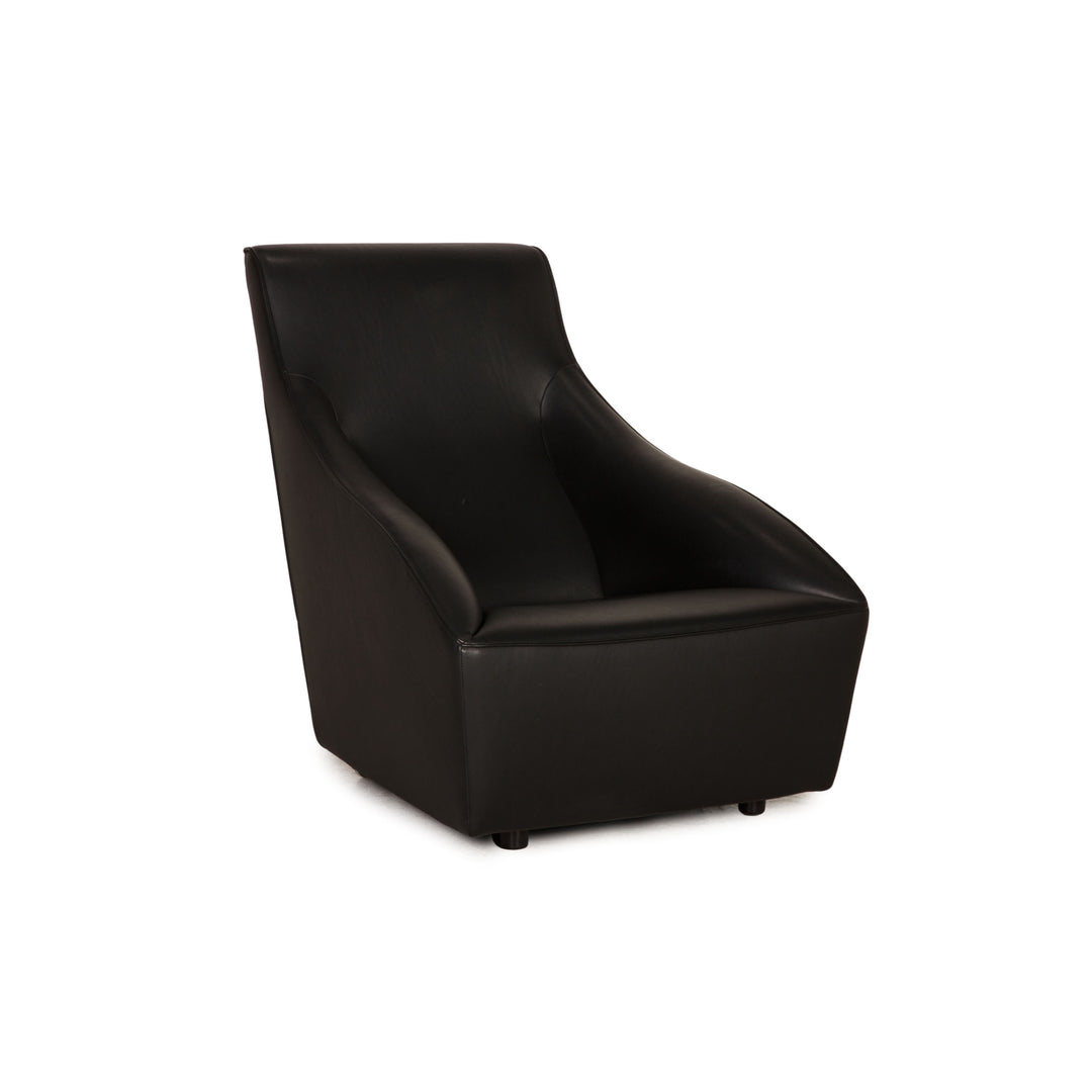 Molteni Doda Leather Armchair Black