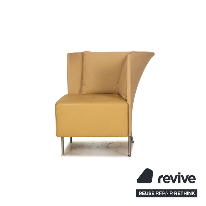 Montis Scene leather armchair cream