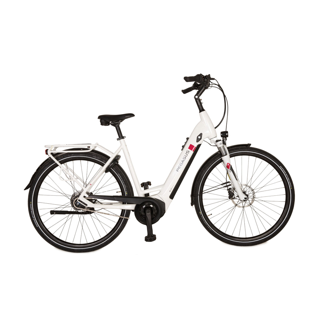 pegasus solero fahrrad PEGASUS E-City Bike Solero Evo 8F 2021 Weiß Aluminium - 2. Hand