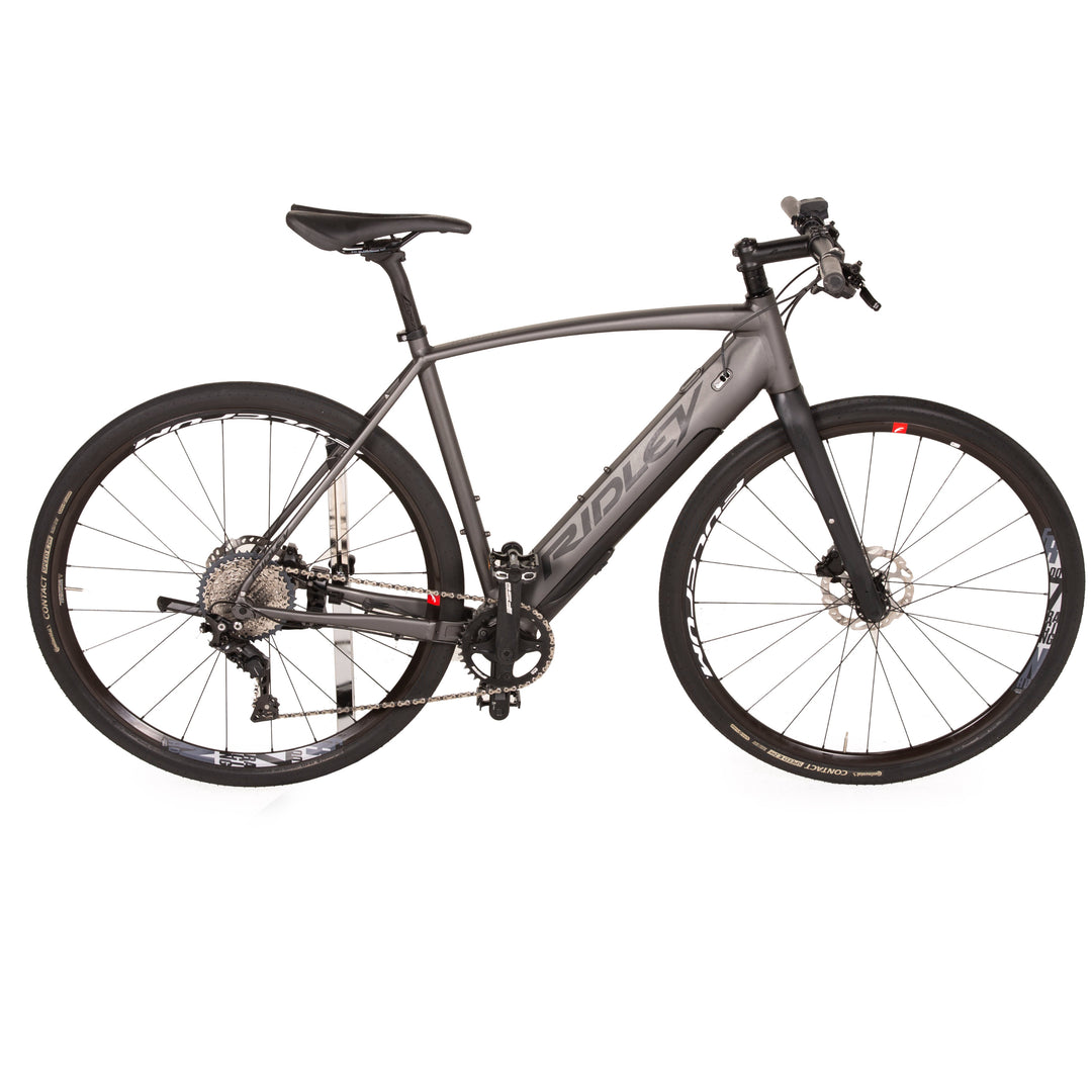 trekking bike gravel Ridley E-Trekking Bike E-Kanzo XT Flatbar 2018 Grau Aluminium - 2. Hand