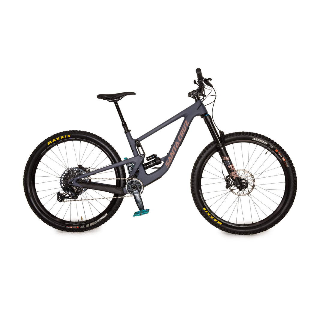 Santa Cruz Mountainbike Megatower CS 2021 Lila Carbon Hand