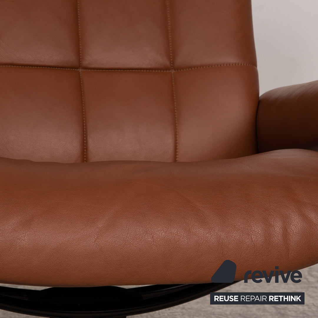 Stressless London Low Back Leather Armchair Brown Size M Feature