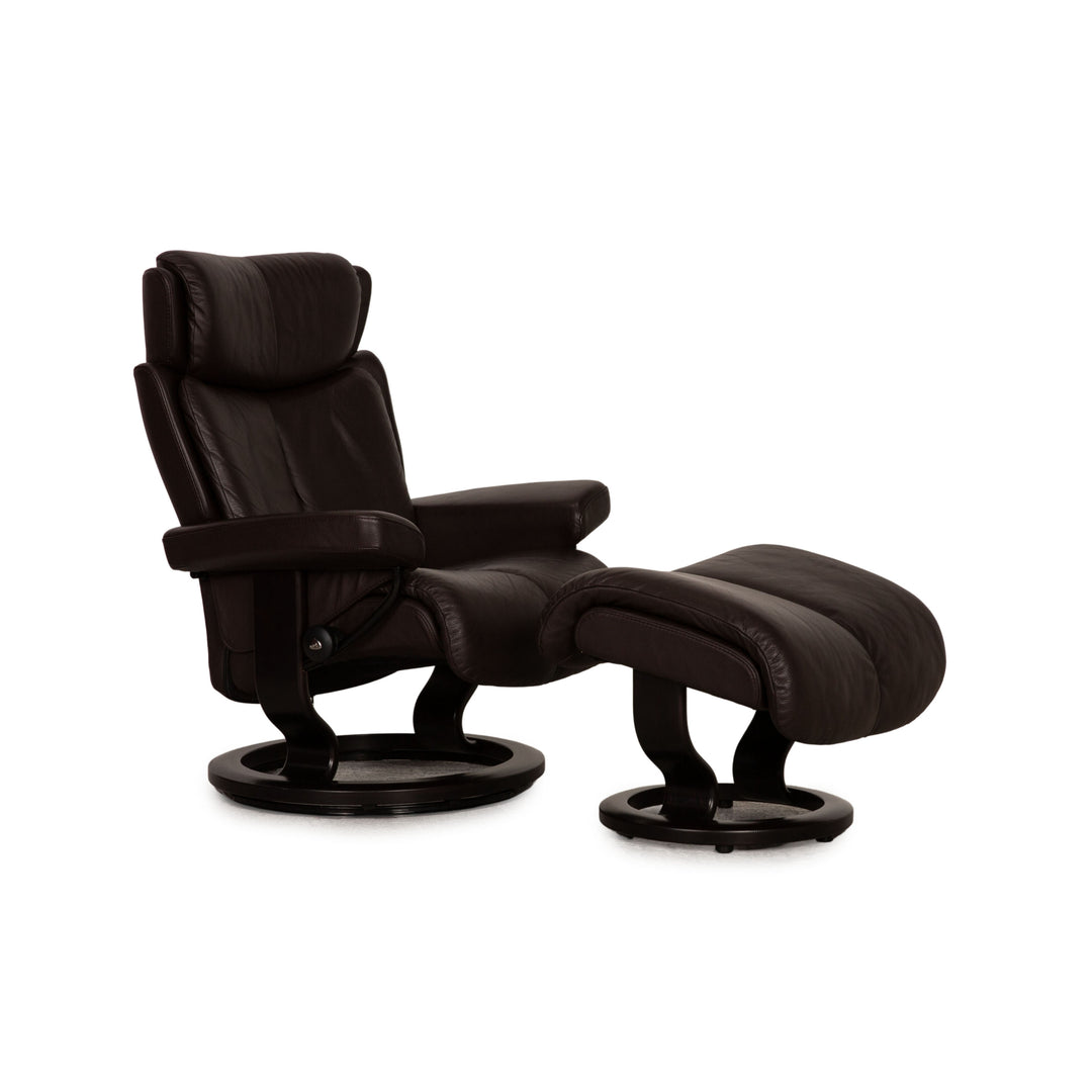 Stressless Magic leather armchair brown size S incl. stool function