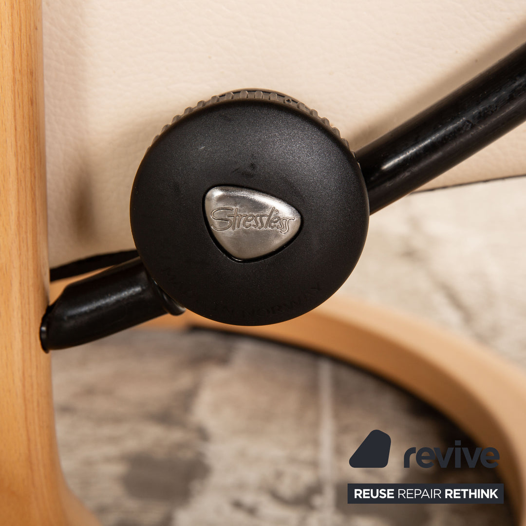 Stressless Mayfair Leder Sessel inkl. Hocker Creme Größe M