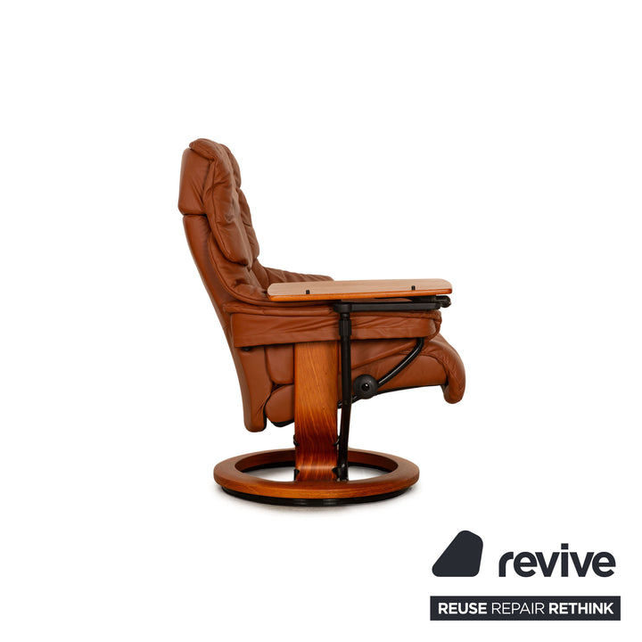 Stressless Reno Leder Sessel Cognac Größe S inkl. Hocker manuelle Relaxfunktion Relaxsessel Beistelltisch