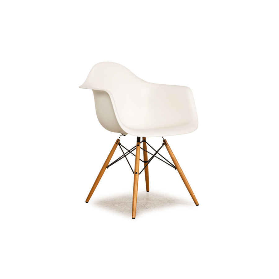 Vitra DAW Eames Plastic Arm Chair Wood Chair White