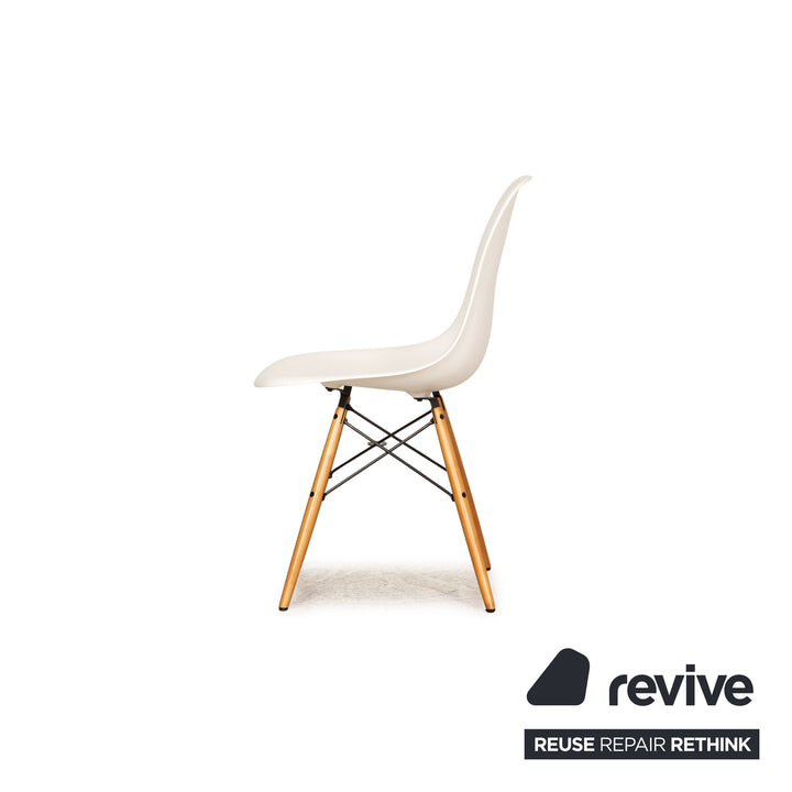 Vitra DSR Eames Plastic Side Chair Holz Stuhl Garnitur Weiß