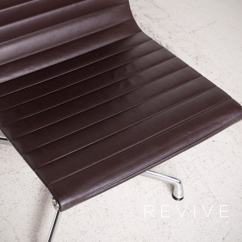 Vitra EA 105 Designer Leder Stuhl Braun Echtleder Sessel by Charles & Ray Eames 