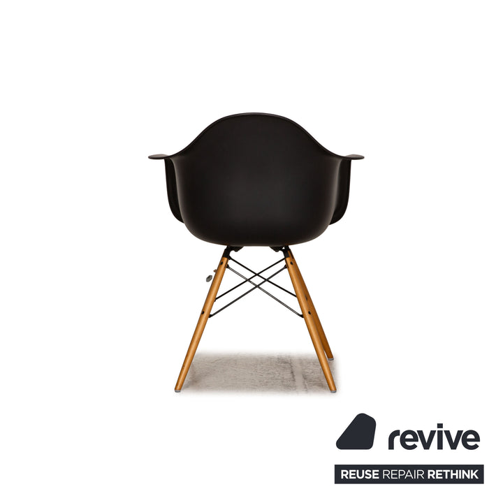 Vitra Plastic Armchair Kunststoff Sessel Schwarz