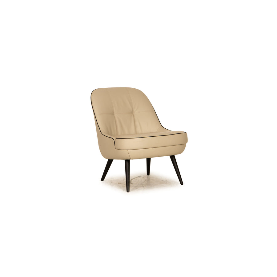 Walter Knoll Hugo Boss Woman leather armchair cream